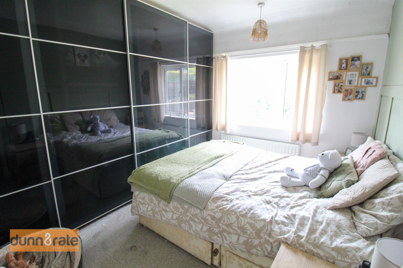 Ruxley Road, Bucknall, Stoke-On-Trent
